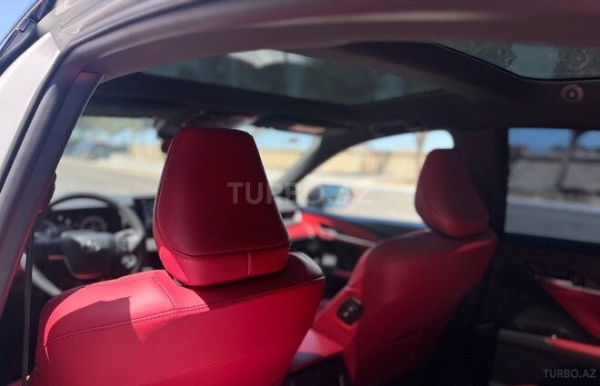Toyota Camry 2024, 10,000 km - 2.0 л - Bakı