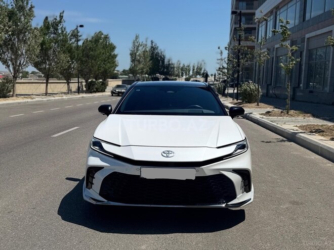 Toyota Camry 2024, 10,000 km - 2.0 л - Bakı