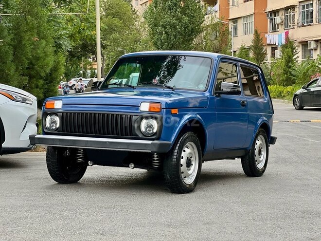 LADA (VAZ) Niva-4