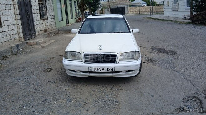 Mercedes C 200 d 2014, 965,555 km - 1.6 l - İmişli