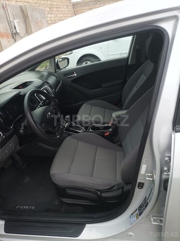 Kia Cerato 2018, 177,028 km - 2.0 l - Bakı