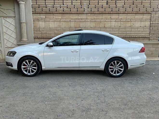 Volkswagen Passat 2011, 215,000 km - 1.8 l - Gəncə