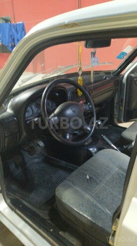 GAZ 3110 2004, 283,000 km - 2.3 l - Bakı