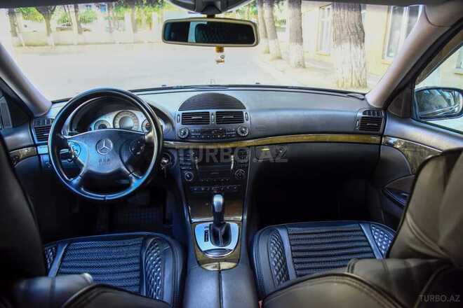 Mercedes E 220 d 2002, 495,000 km - 2.2 л - Bakı