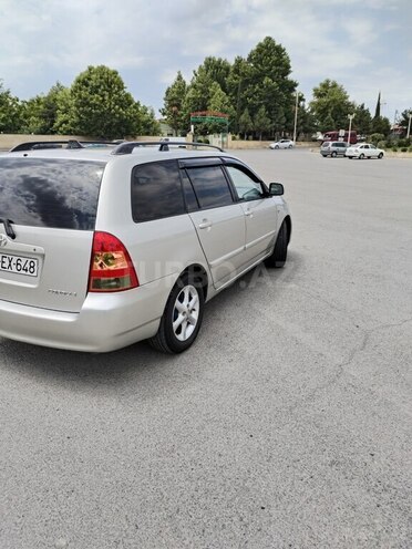 Toyota Corolla 2006, 240,000 km - 1.4 l - Bərdə