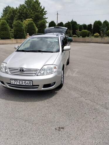 Toyota Corolla 2006, 240,000 km - 1.4 l - Bərdə