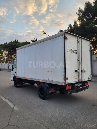 Isuzu NKR 55 E 2008, 356,685 km - 2.8 l - Bakı