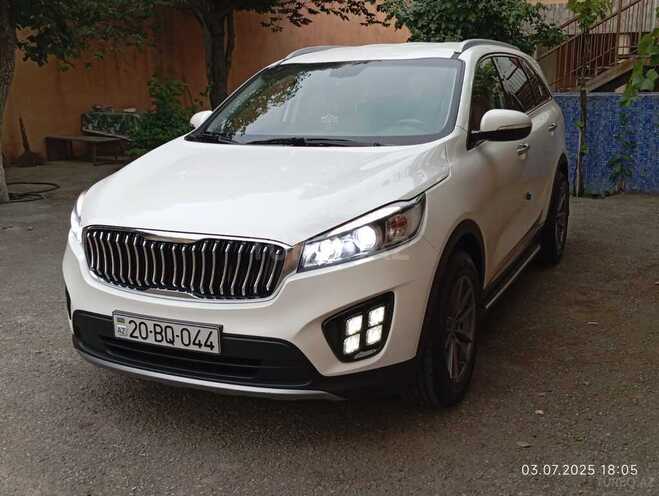 Kia Sorento-1