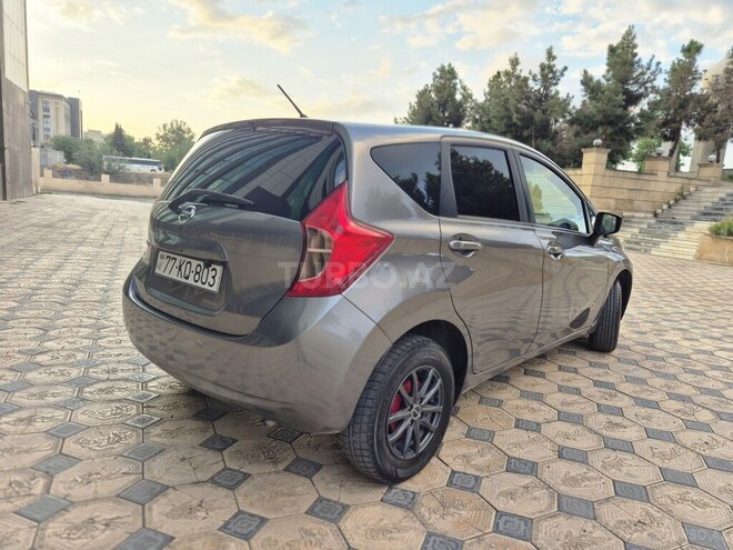Nissan Note-8