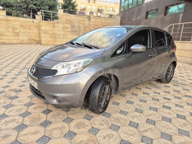 Nissan Note-9