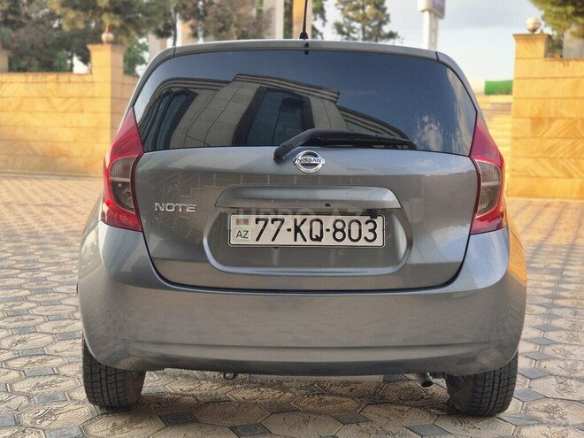 Nissan Note-10
