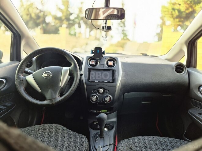 Nissan Note-11