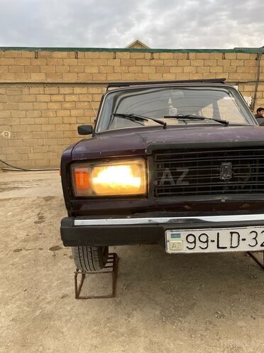 LADA (VAZ) 2104 2002, 360,000 km - 1.6 l - Salyan