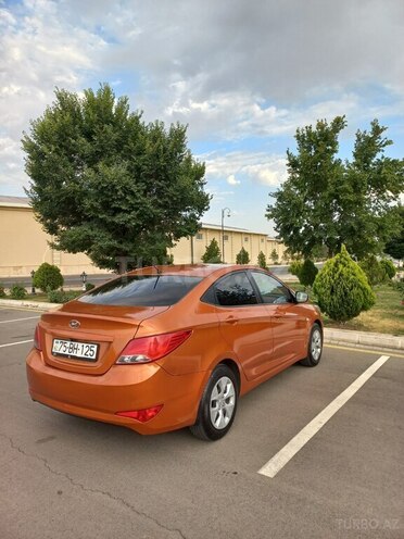 Hyundai Accent 2015, 230,000 km - 1.4 l - Naxçıvan