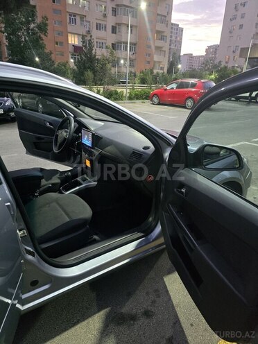 Opel Astra 2009, 225,000 km - 1.4 l - Bakı