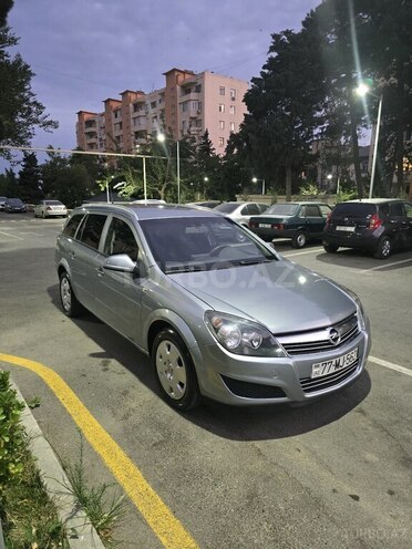 Opel Astra 2009, 225,000 km - 1.4 l - Bakı