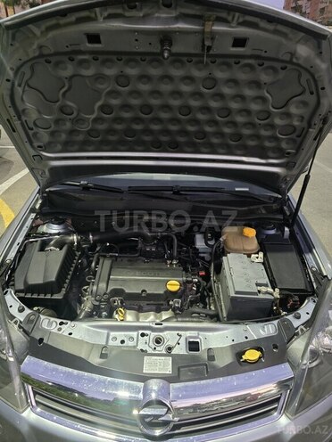 Opel Astra 2009, 225,000 km - 1.4 l - Bakı
