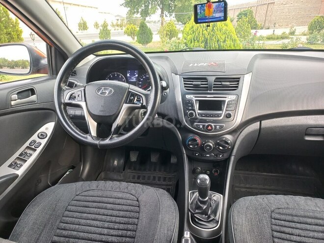 Hyundai Accent 2015, 230,000 km - 1.4 l - Naxçıvan