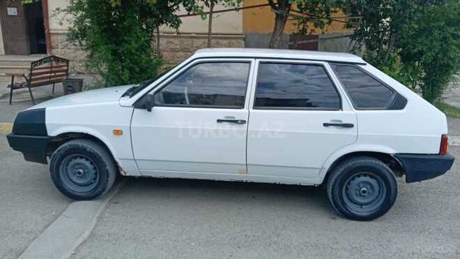 LADA (VAZ) 2109 1988, 175,000 km - 1.5 l - Yevlax