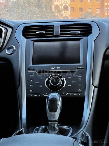 Ford Fusion (North America) 2014, 240,000 km - 2.0 l - Gəncə