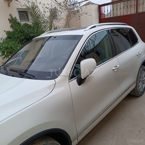 Volkswagen Touareg-4