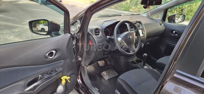 Nissan Note-4