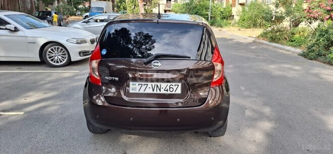 Nissan Note-2