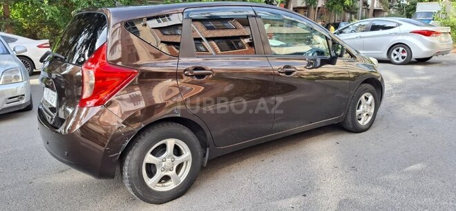 Nissan Note-6