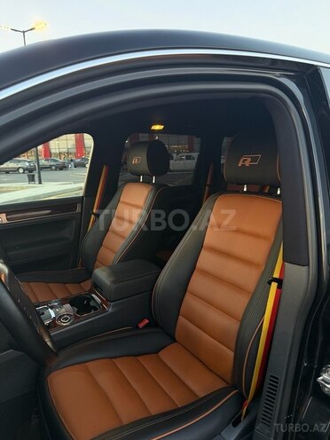 Volkswagen Touareg-4