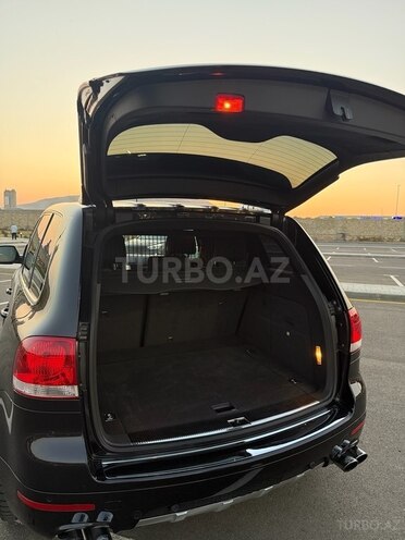 Volkswagen Touareg-8