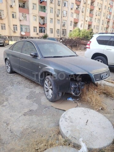Audi A6 2003, 200,000 km - 3.0 l - Bakı
