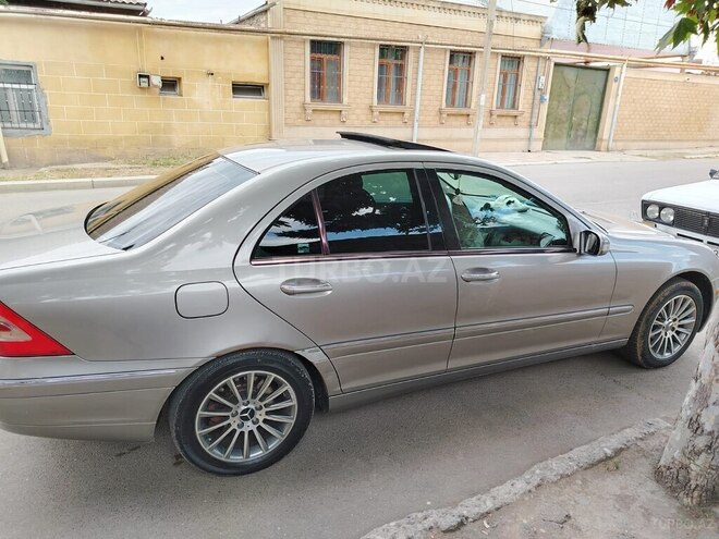 Mercedes C 240 2004, 345,000 km - 2.4 л - Gəncə