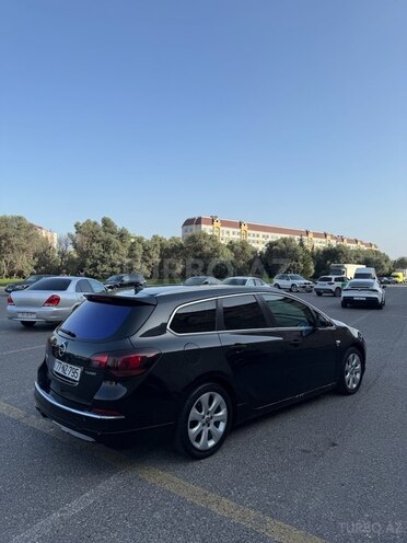 Opel Astra 2014, 224,000 km - 1.4 l - Bakı