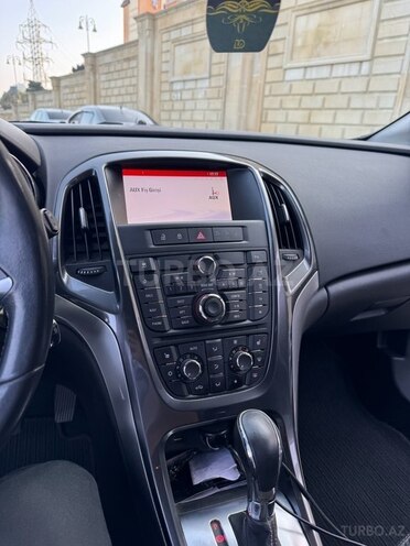 Opel Astra 2014, 224,000 km - 1.4 l - Bakı
