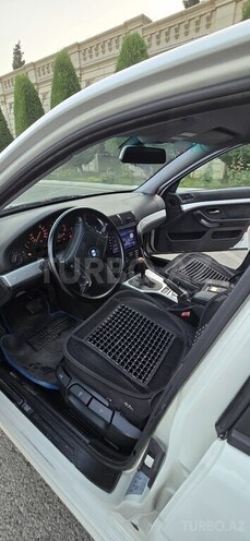 BMW 528 1999, 317,000 km - 2.8 l - Bakı