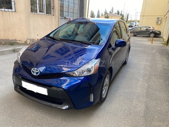 Toyota Prius V 2017, 205,000 km - 1.8 l - Bakı
