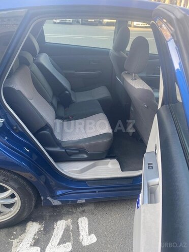Toyota Prius V 2017, 205,000 km - 1.8 l - Bakı
