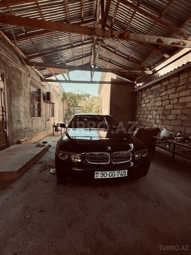 BMW 745-1