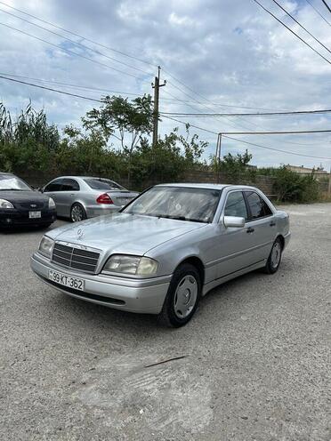Mercedes C 180-4