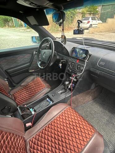 Mercedes C 180-8