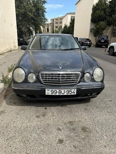 Mercedes E 240 1999, 358,000 km - 2.4 l - Bakı