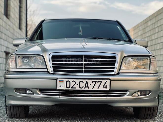 Mercedes C 240 2000, 172,500 km - 2.4 л - Bərdə