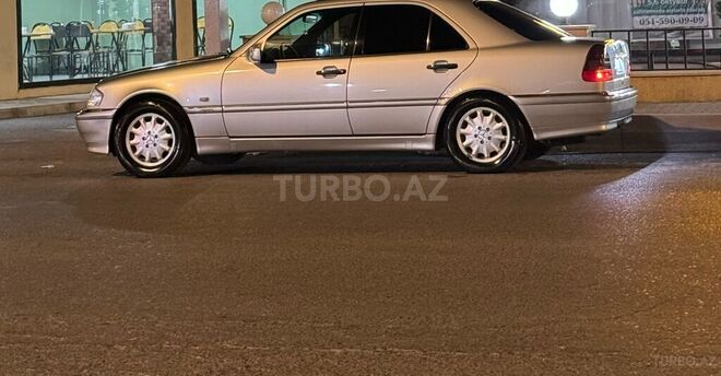 Mercedes C 240 2000, 172,500 km - 2.4 л - Bərdə