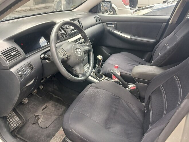 Toyota Corolla 2006, 340,000 km - 1.4 l - Bakı