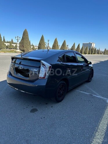 Toyota Prius 2015, 234,964 km - 1.8 л - Gəncə