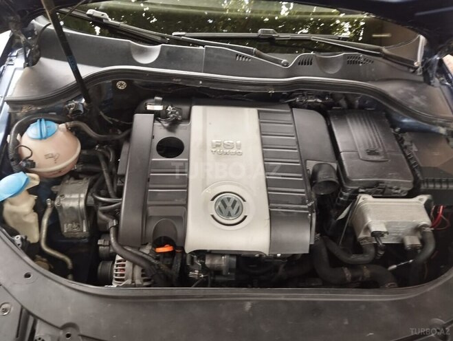 Volkswagen Passat 2005, 300,000 km - 2.0 l - Bakı