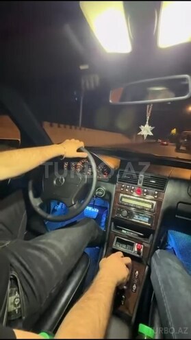 Mercedes C 240 2000, 172,500 km - 2.4 л - Bərdə