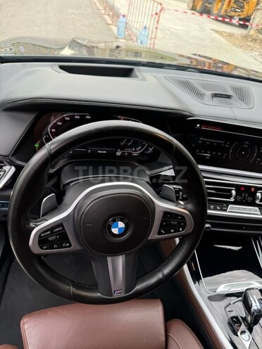 BMW X5-7