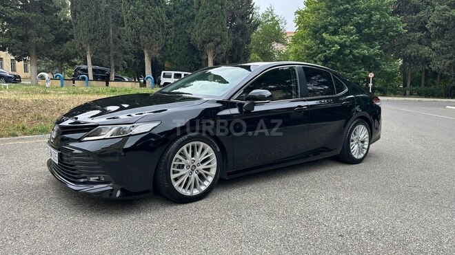 Toyota Camry-5