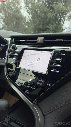 Toyota Camry-14